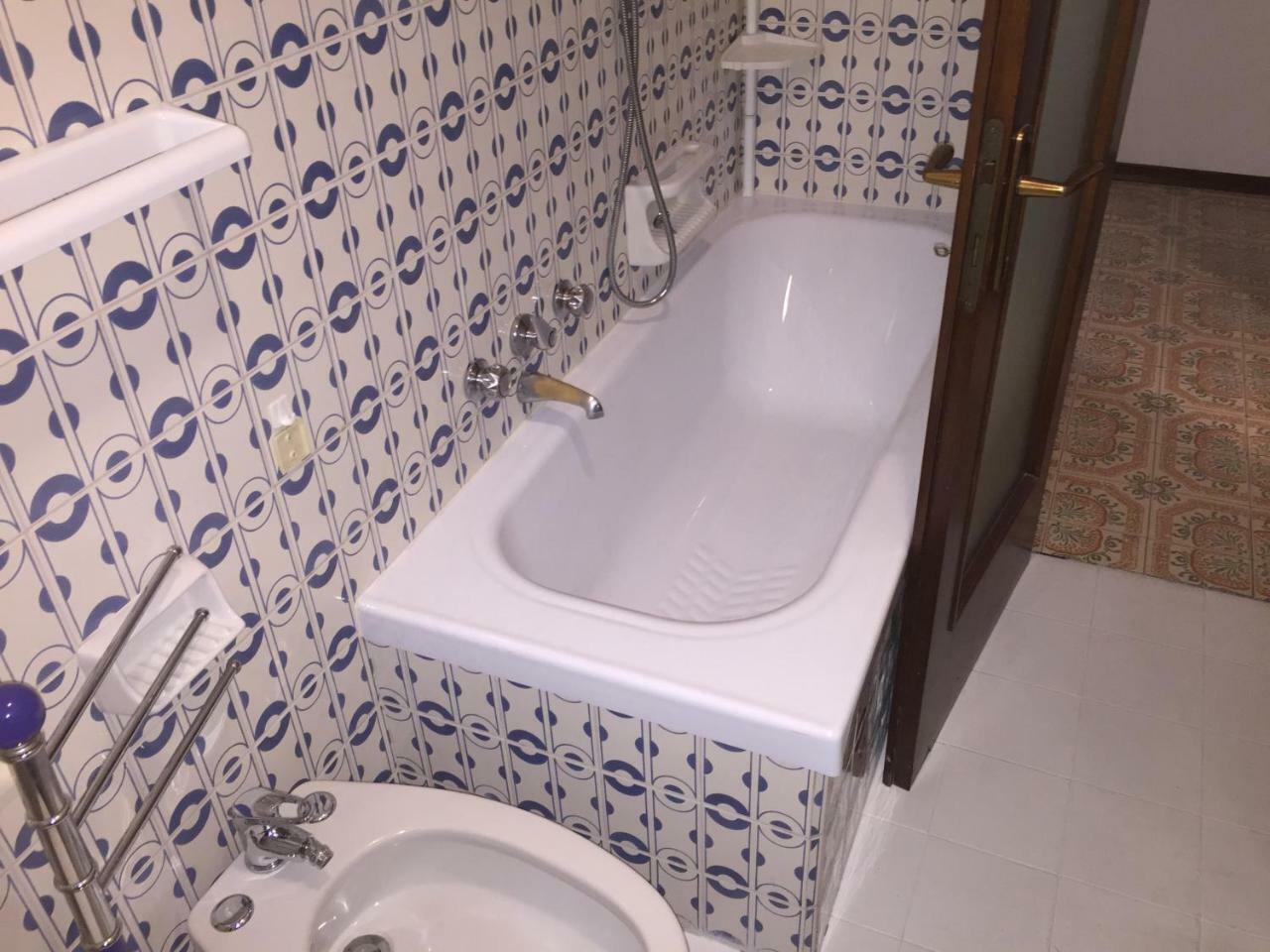 Room Verona Holidays ภายนอก รูปภาพ
